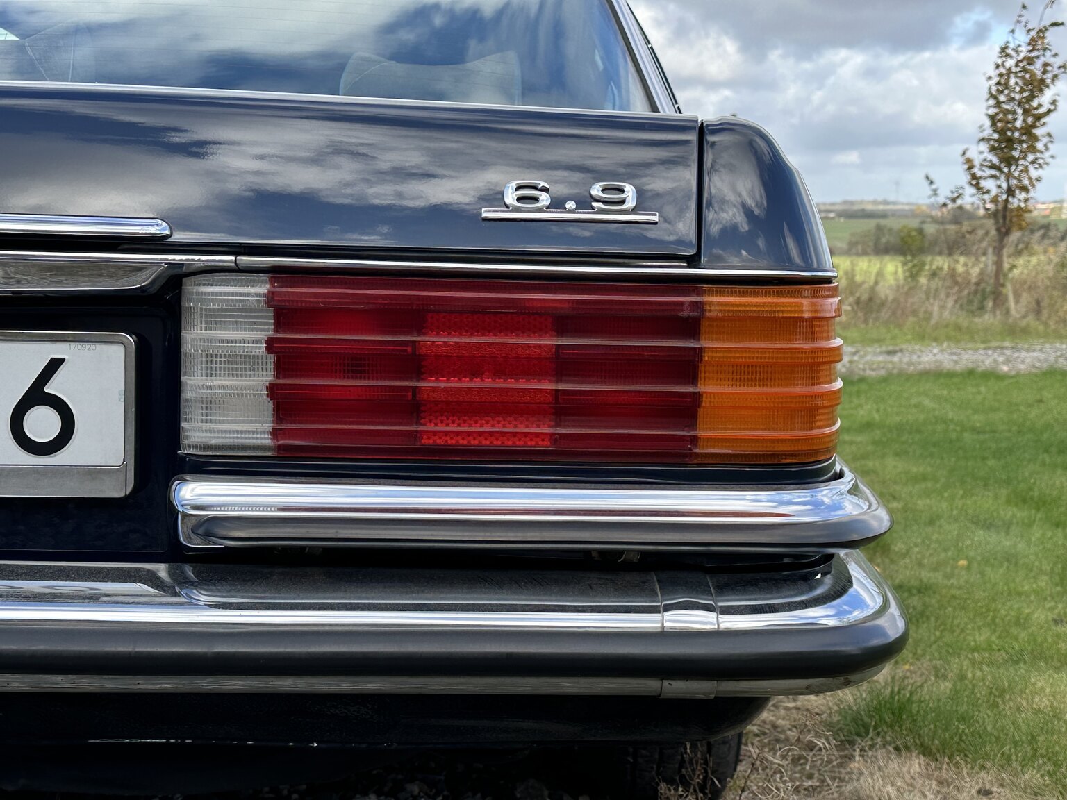 Exteriörbild på 1975 Mercedes-Benz 450 SEL 6.9 Bepansrad 