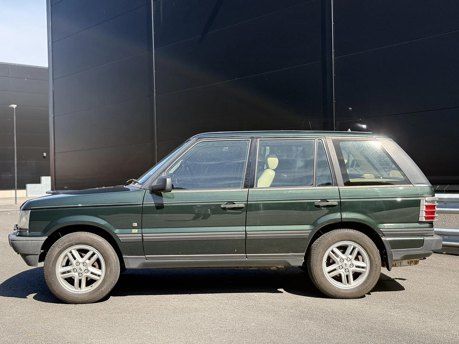 Exteriörbild på 1998 Land Rover Range Rover P38 (51)
