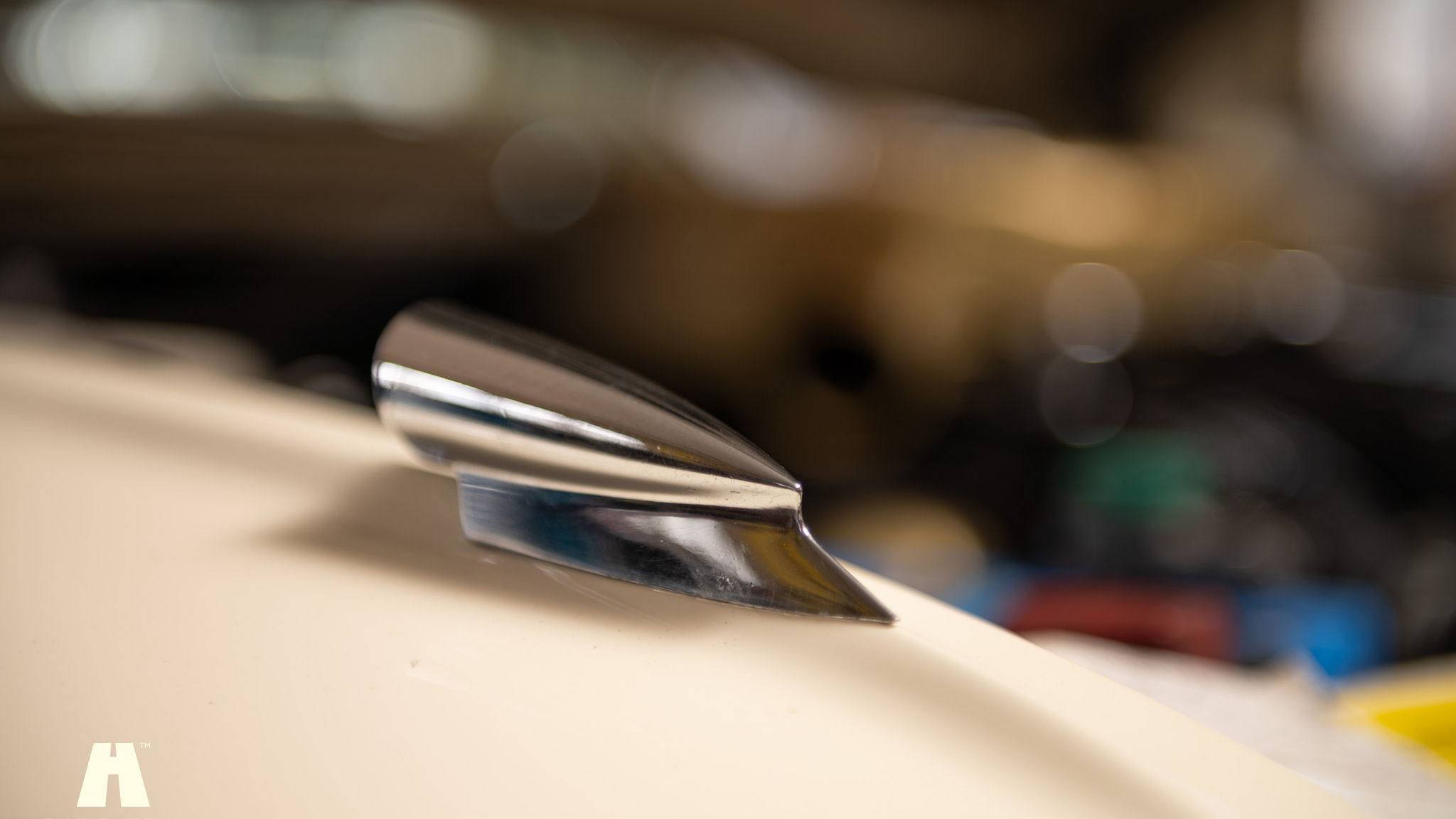 Exterior image of 1964 Ford Thunderbird 6.4 HT (26)