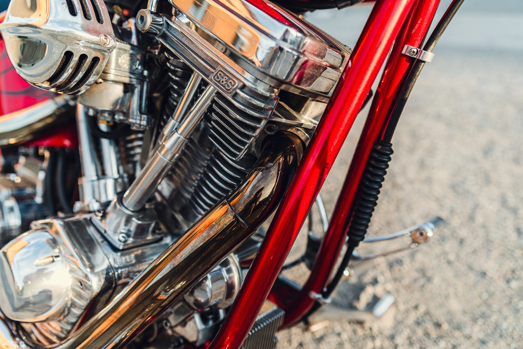Image of 2001 Unique Custom Cycles Red Inferno mechanics