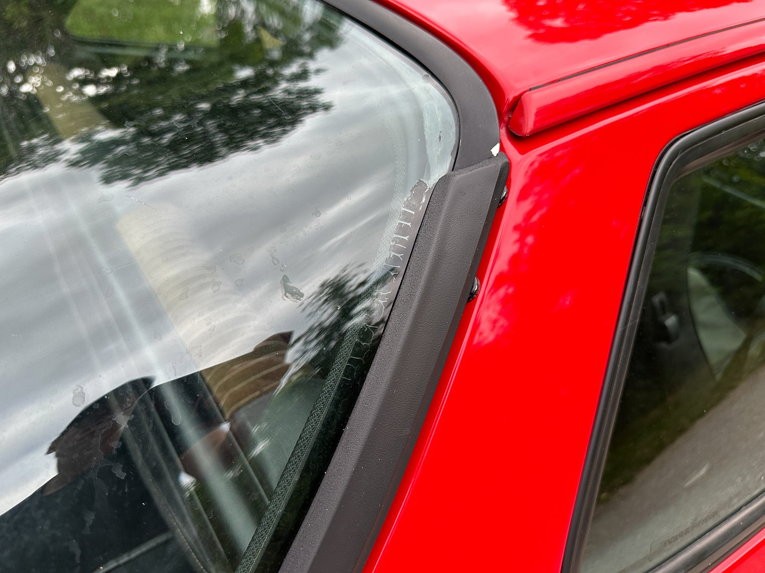 Exterior image of 1988 Porsche 944
