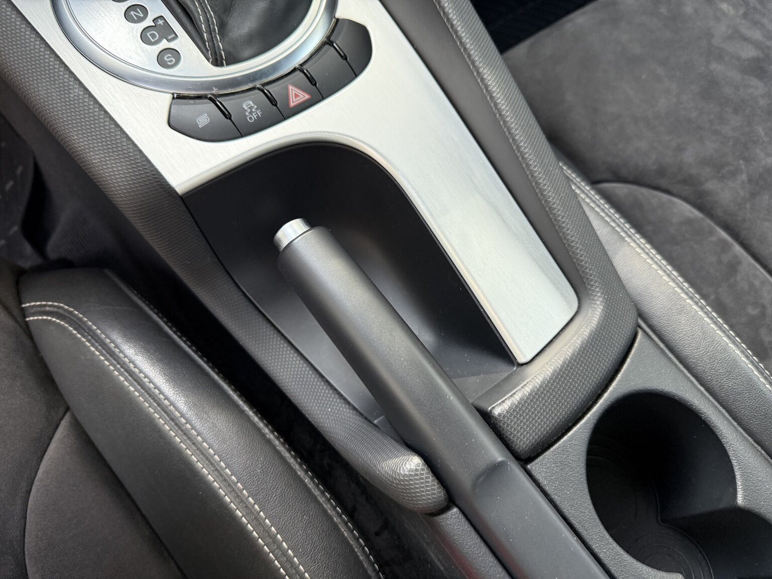 Interior image of 2011 Audi TT RS Coupé