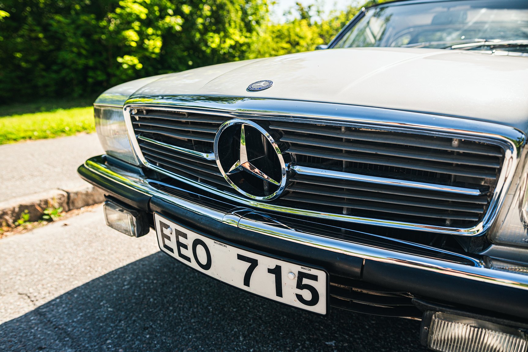 Exteriörbild på 1972 Mercedes-Benz 350 SL
