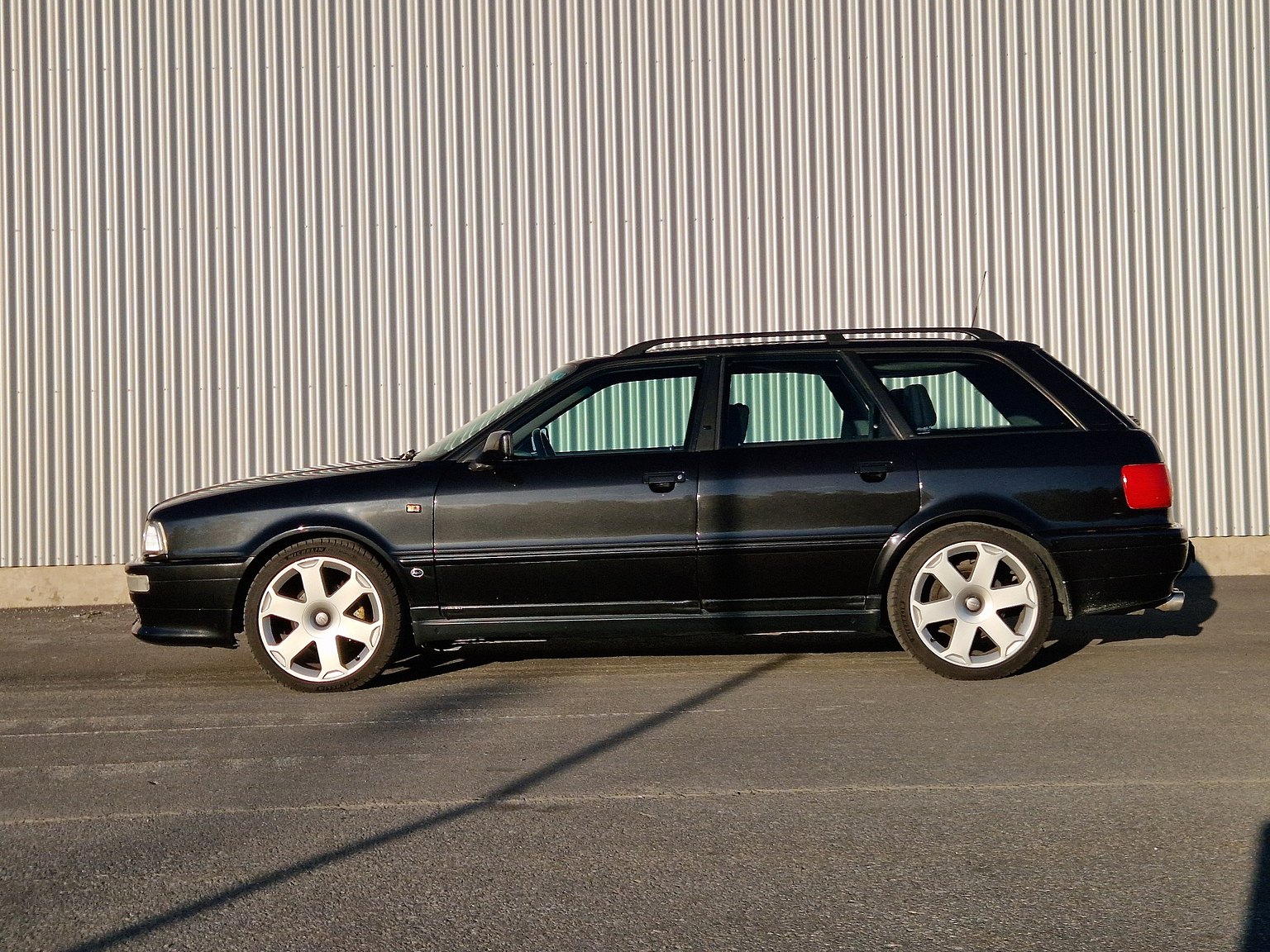 Aussenfoto 1993 Audi S2 Avant 2.2 quattro