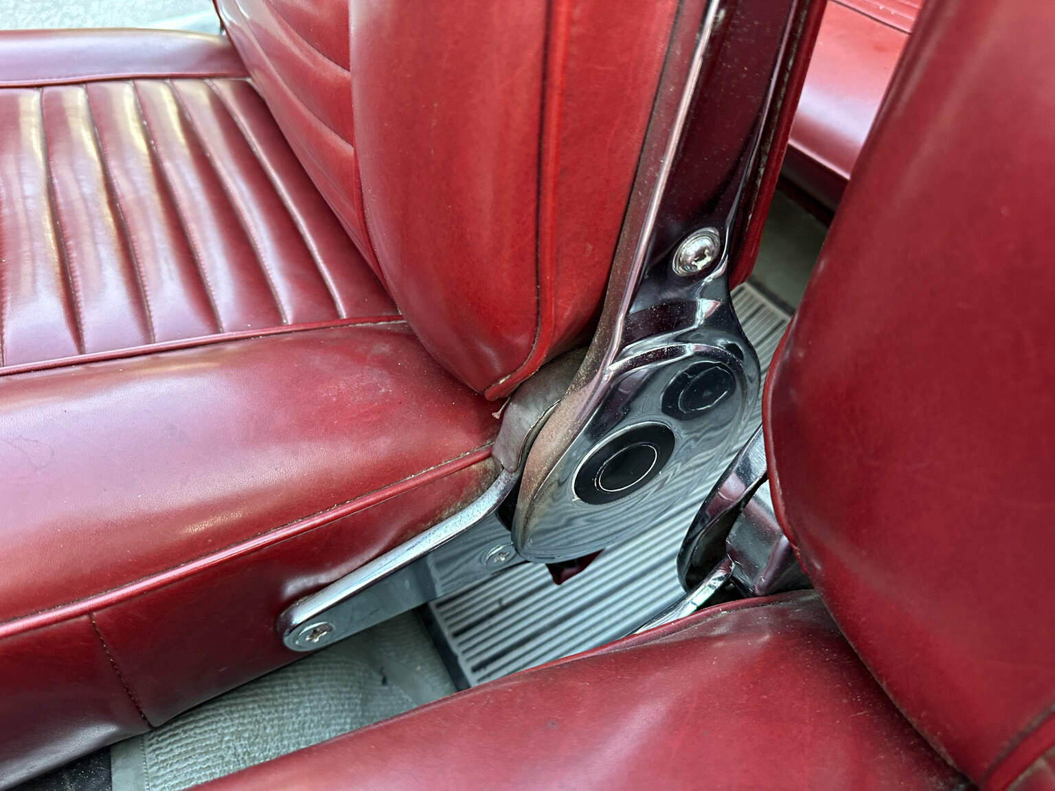 Interior image of 1964 Lancia Flavia Vignale  