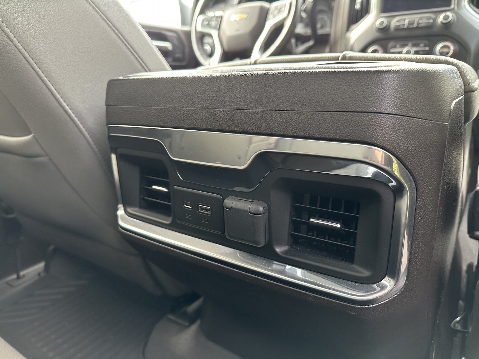 Interior image of 2019 Chevrolet Silverado LTZ
