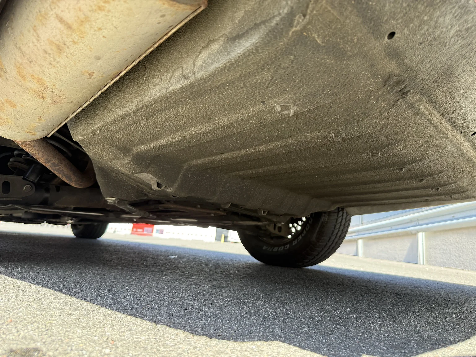 Exterior image of 1993 Jaguar XjS Cabriolet (14)