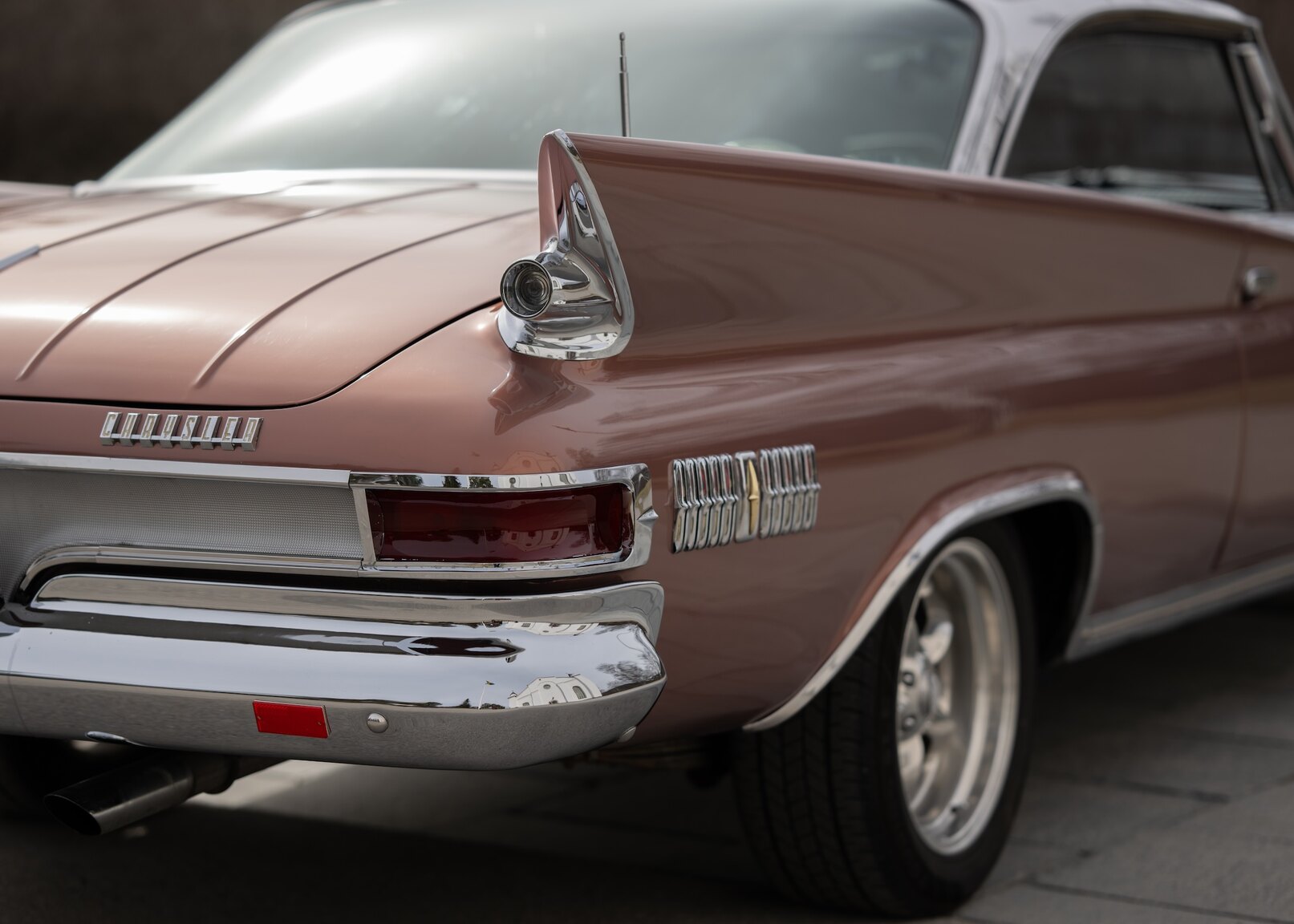 Aussenfoto 1961 Chrysler New Yorker Sedan (25)