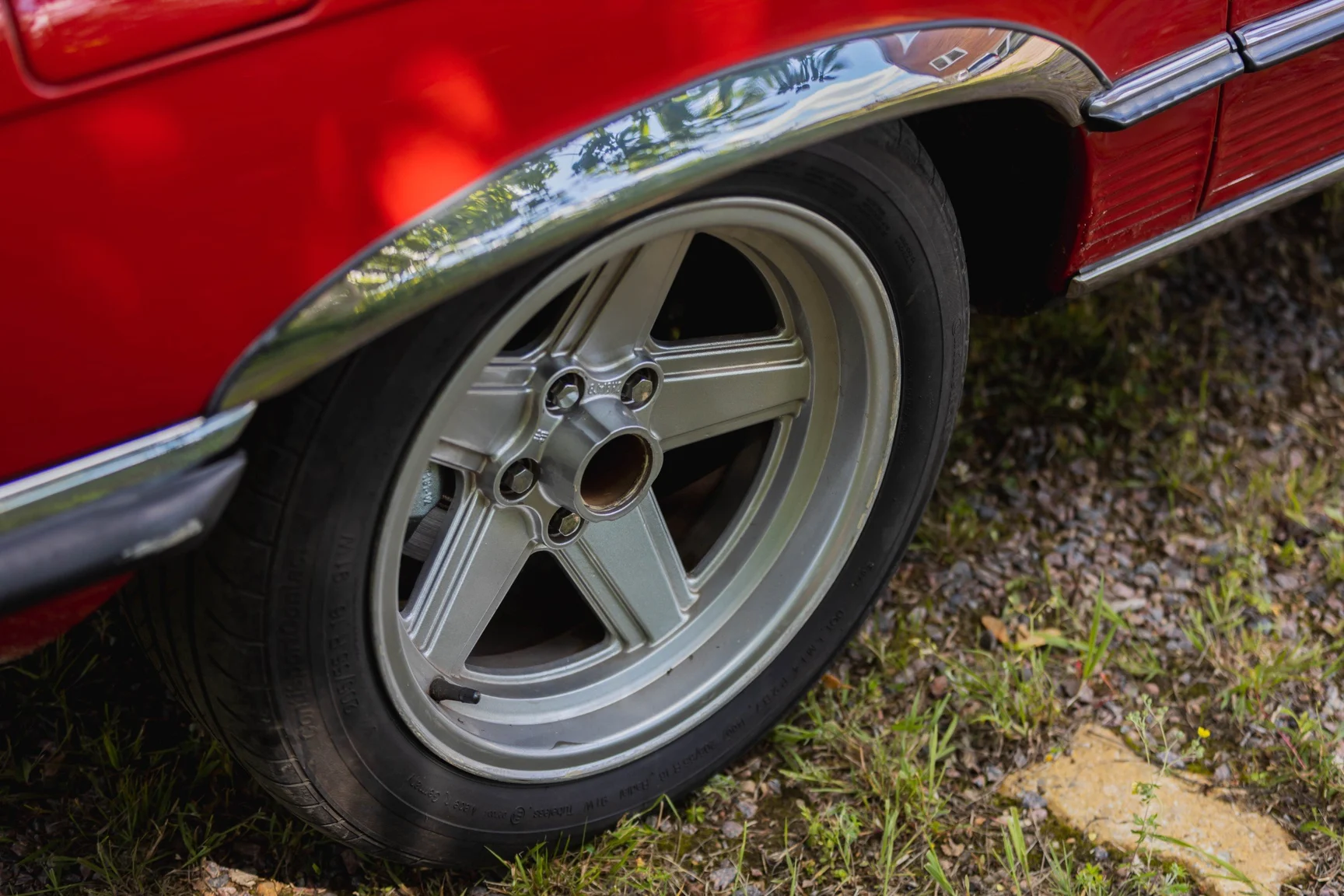 Aussenfoto 1975 Mercedes-Benz 280 SL (59)