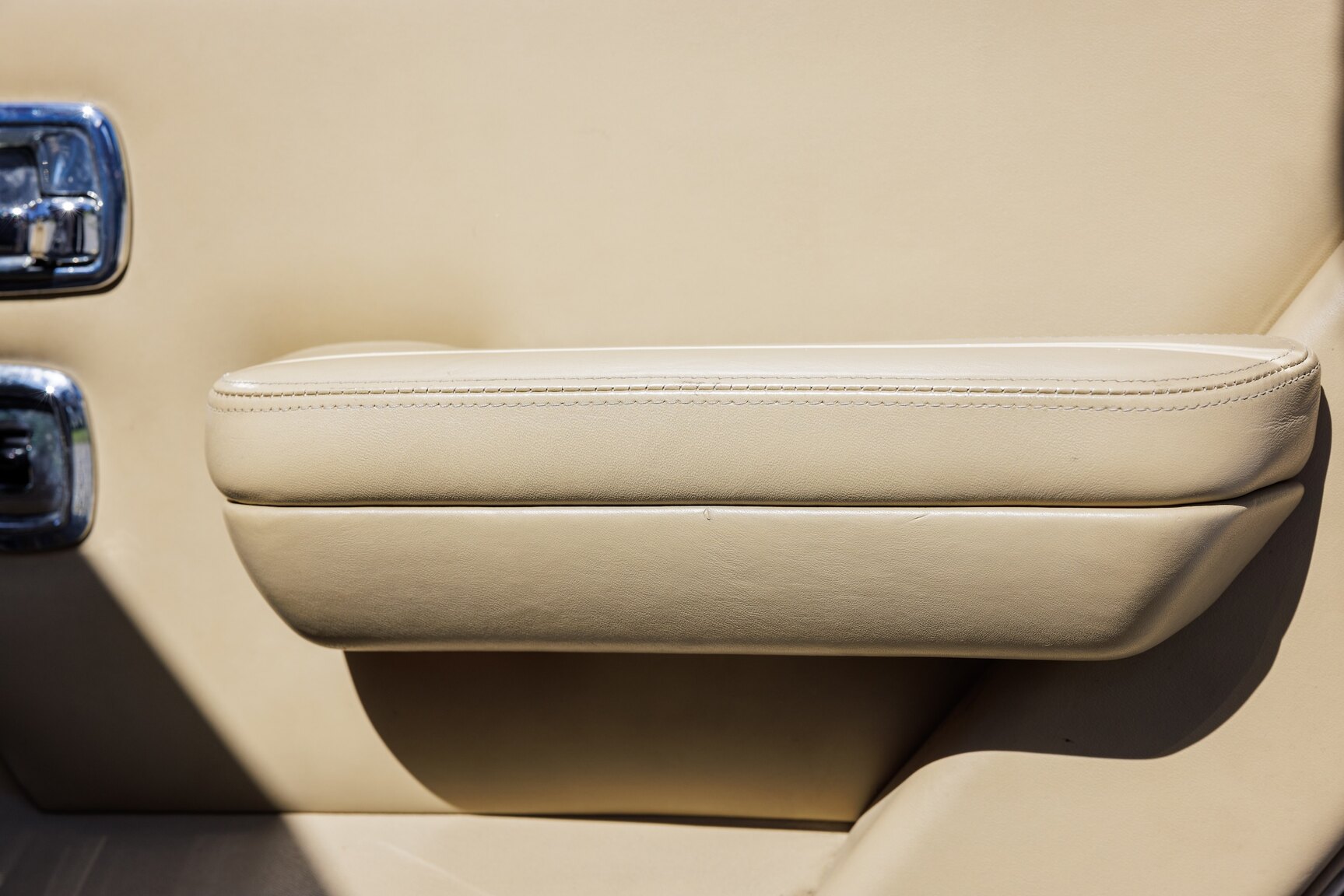 Innenraumfoto von 1991 Rolls Royce Silver Spur LWB