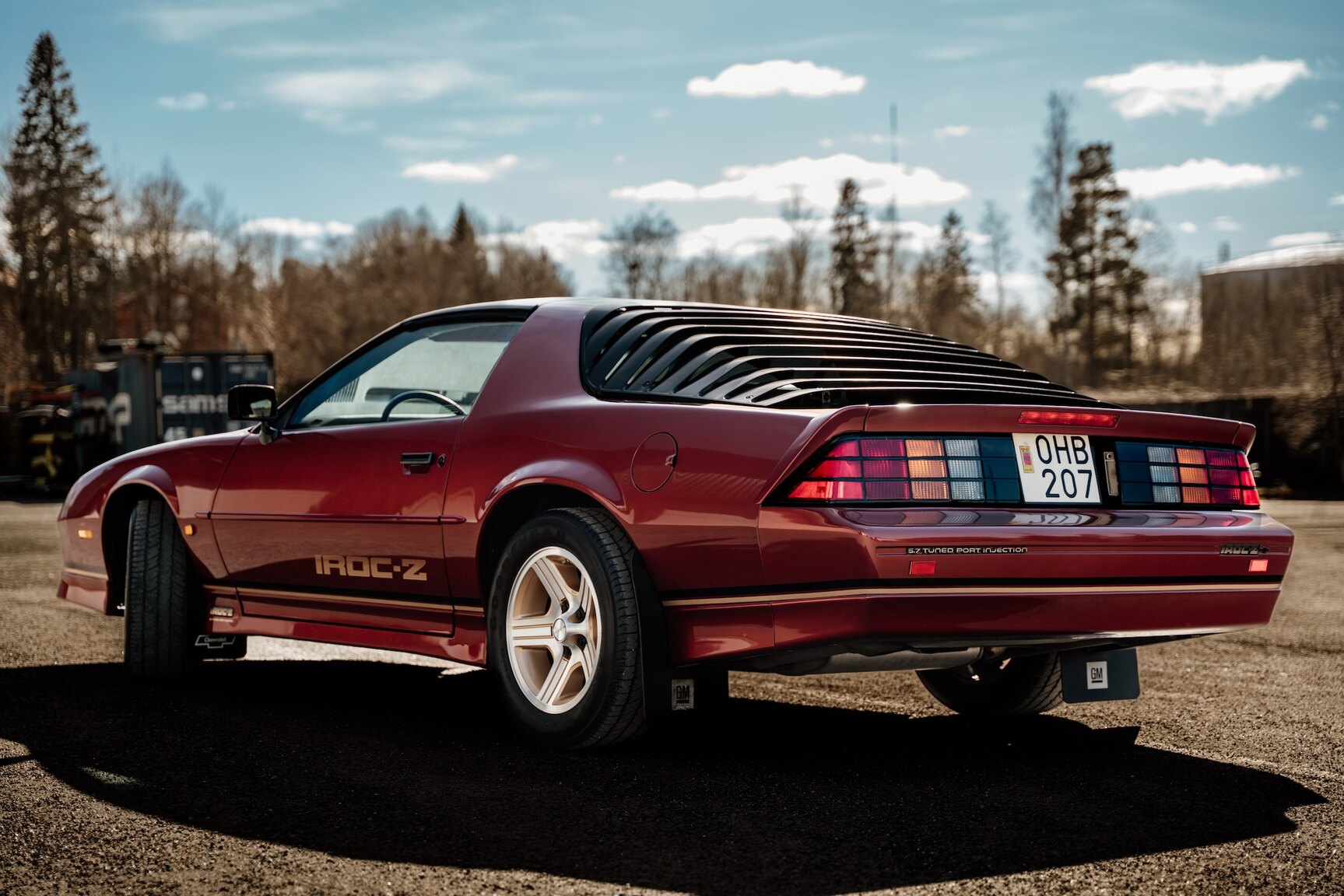 Exterior image of 1989 Chevrolet Camaro IROC-Z