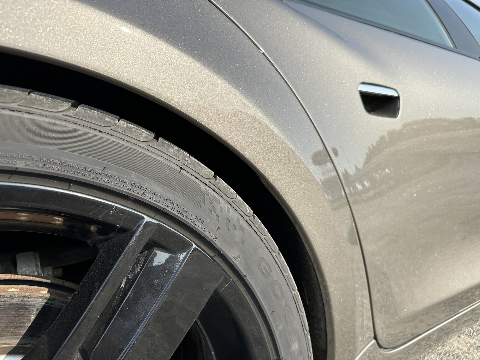 Exteriörbild på 2012  Fisker Karma