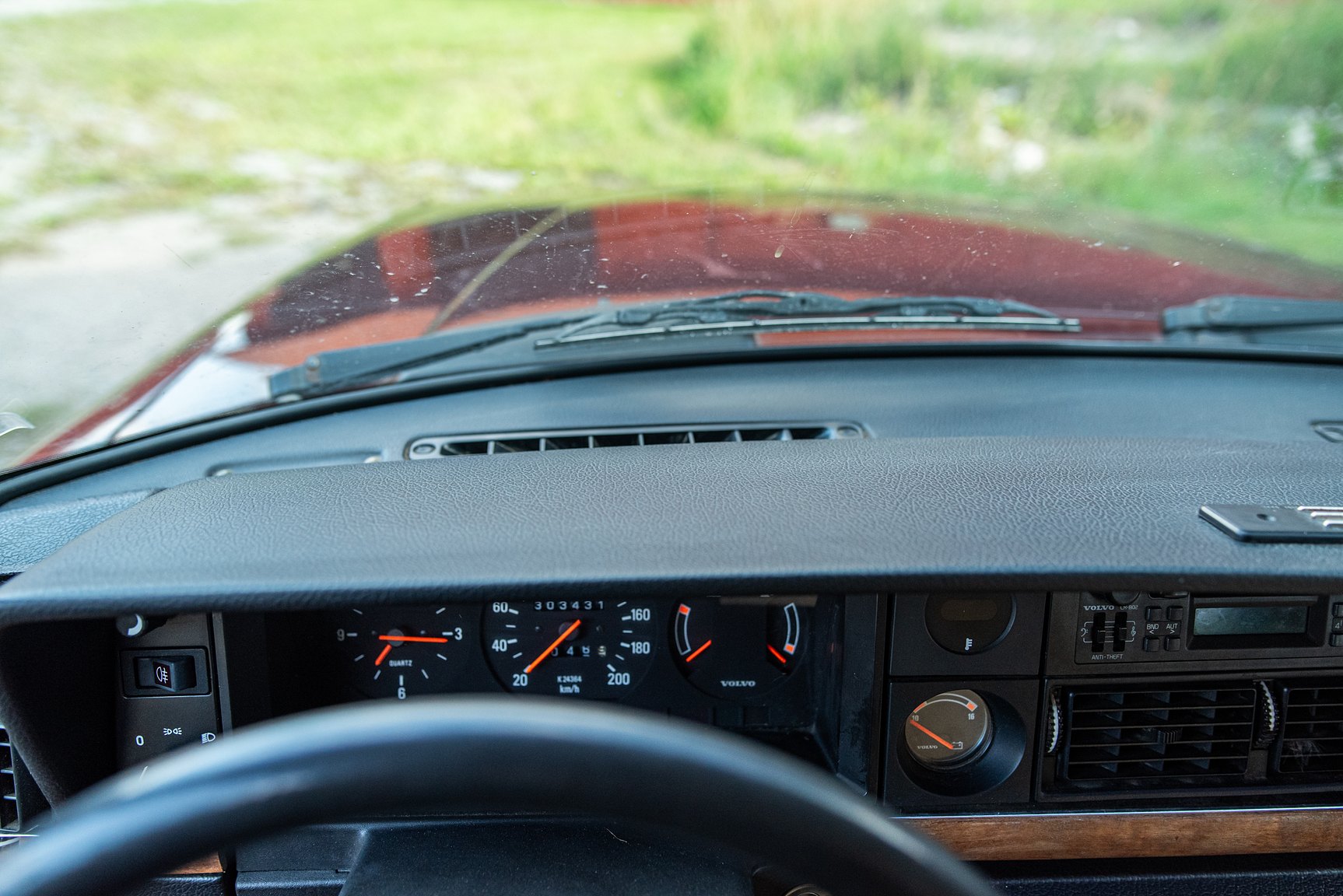 Interiörbild 1993 Volvo 245 GL Classic "No Reserve Auction"