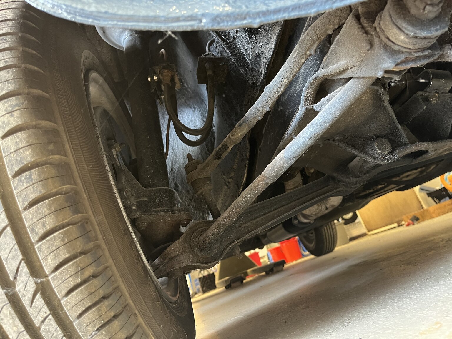 Image of 1972 BMW 2000 Touring mechanics