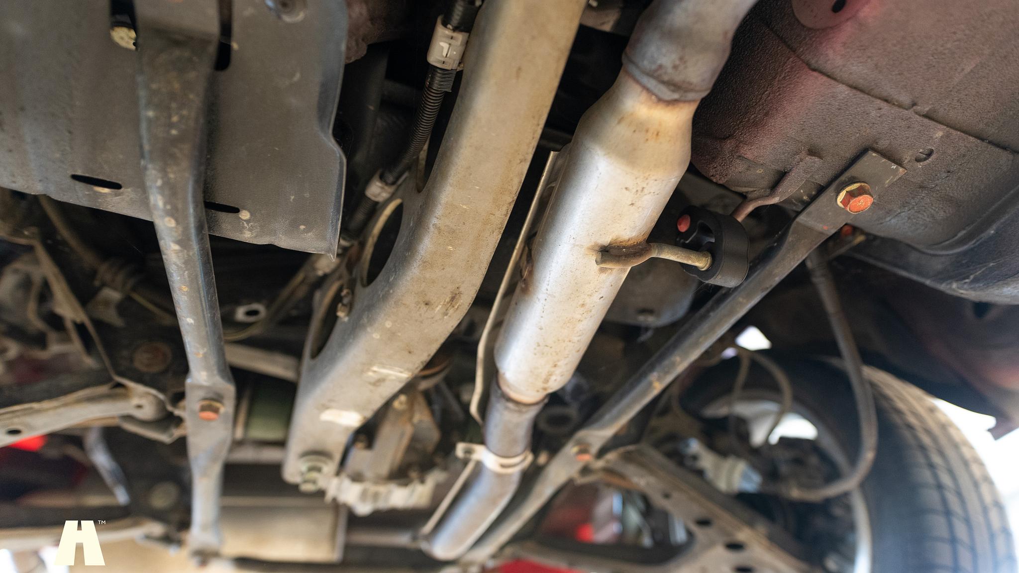 Image of 1997 Mazda MX-5 (40) mechanics