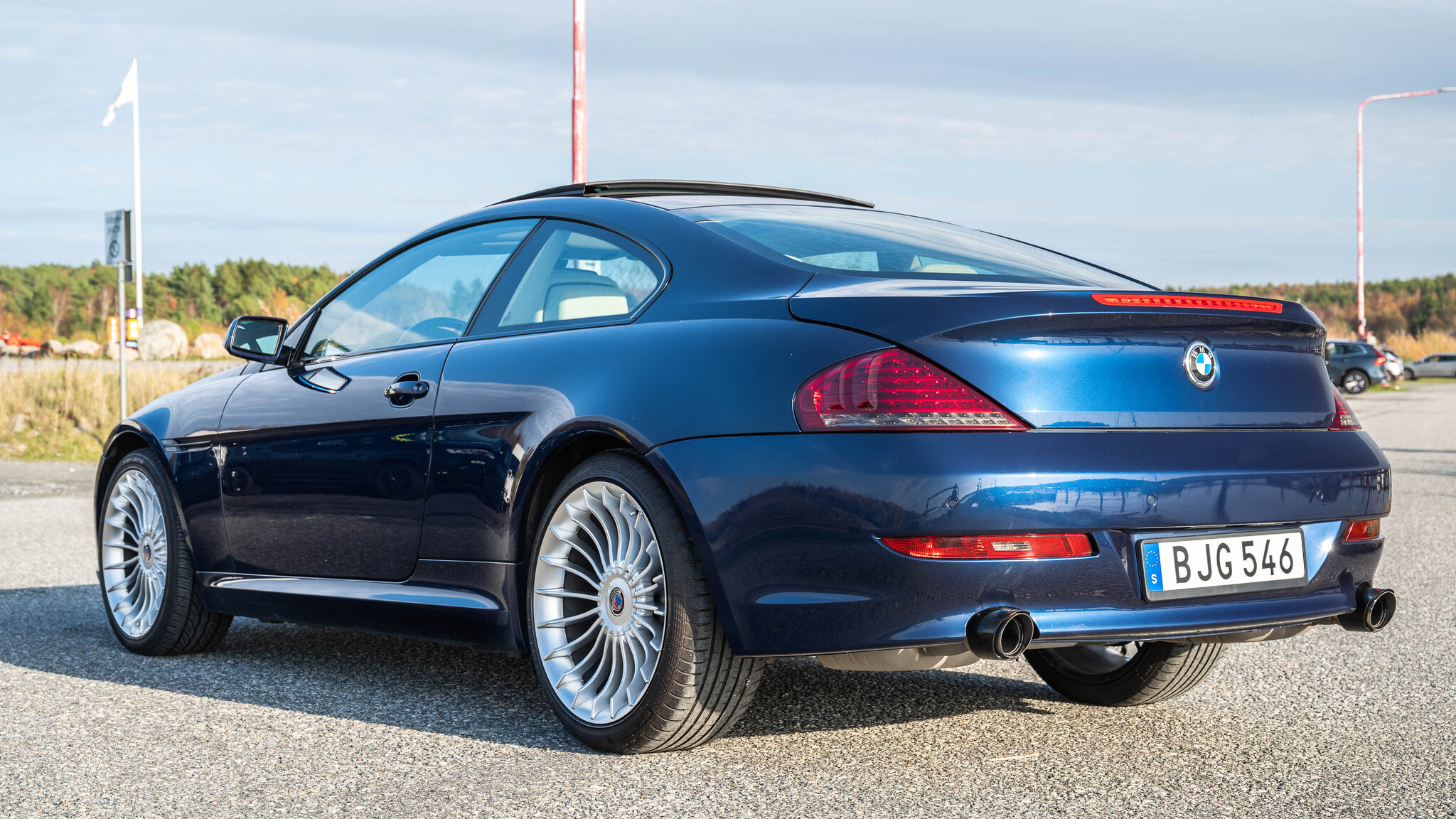 Exterior image of 2008 BMW 635d  (28)