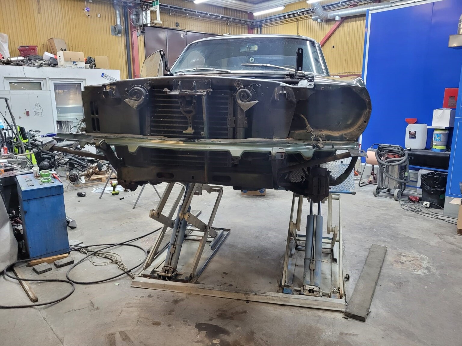 Image of 1966 Ford Mustang Fastback GT-clone (22) mechanics