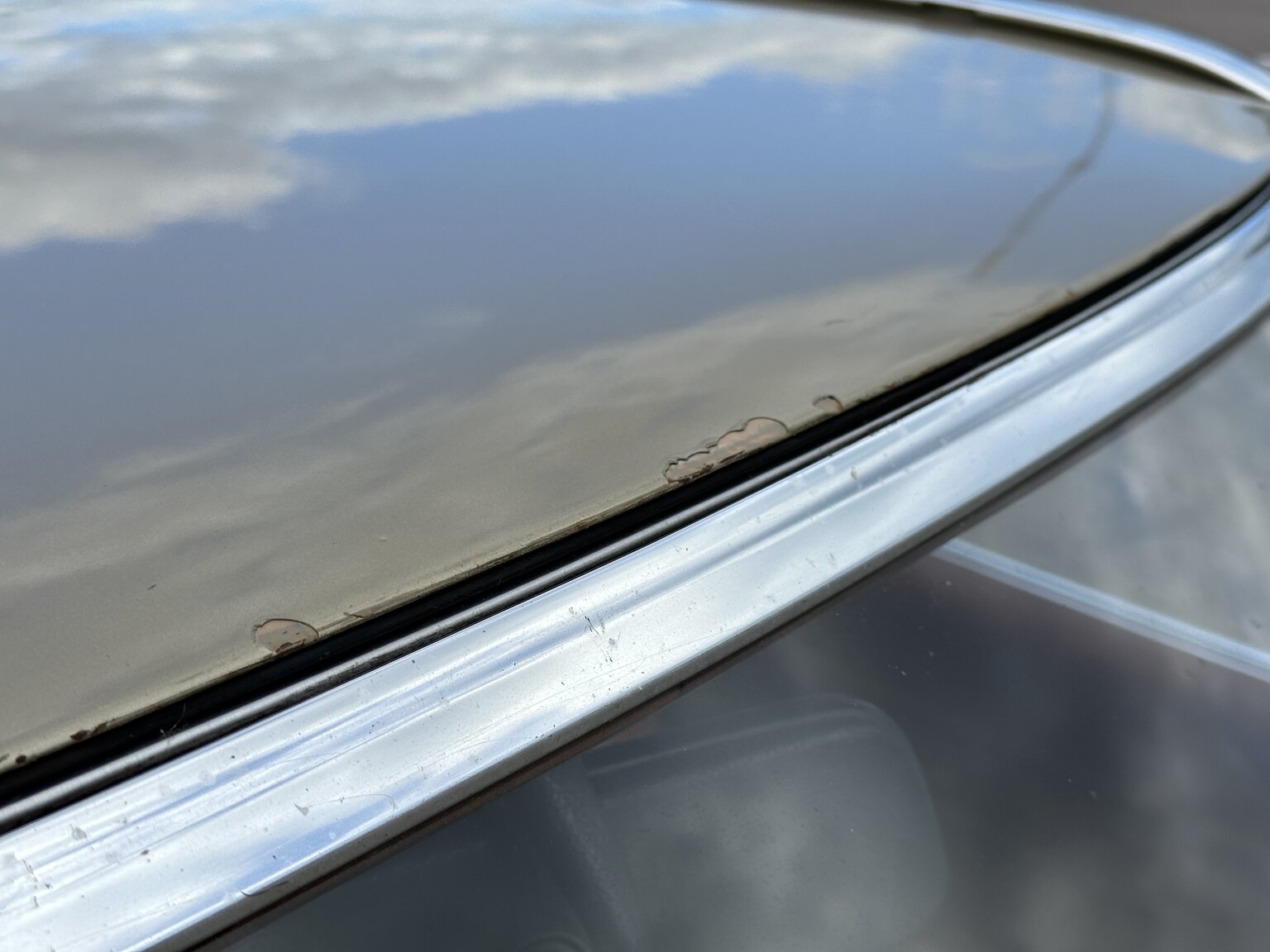 Aussenfoto 1974 Mercedes benz 450 SL