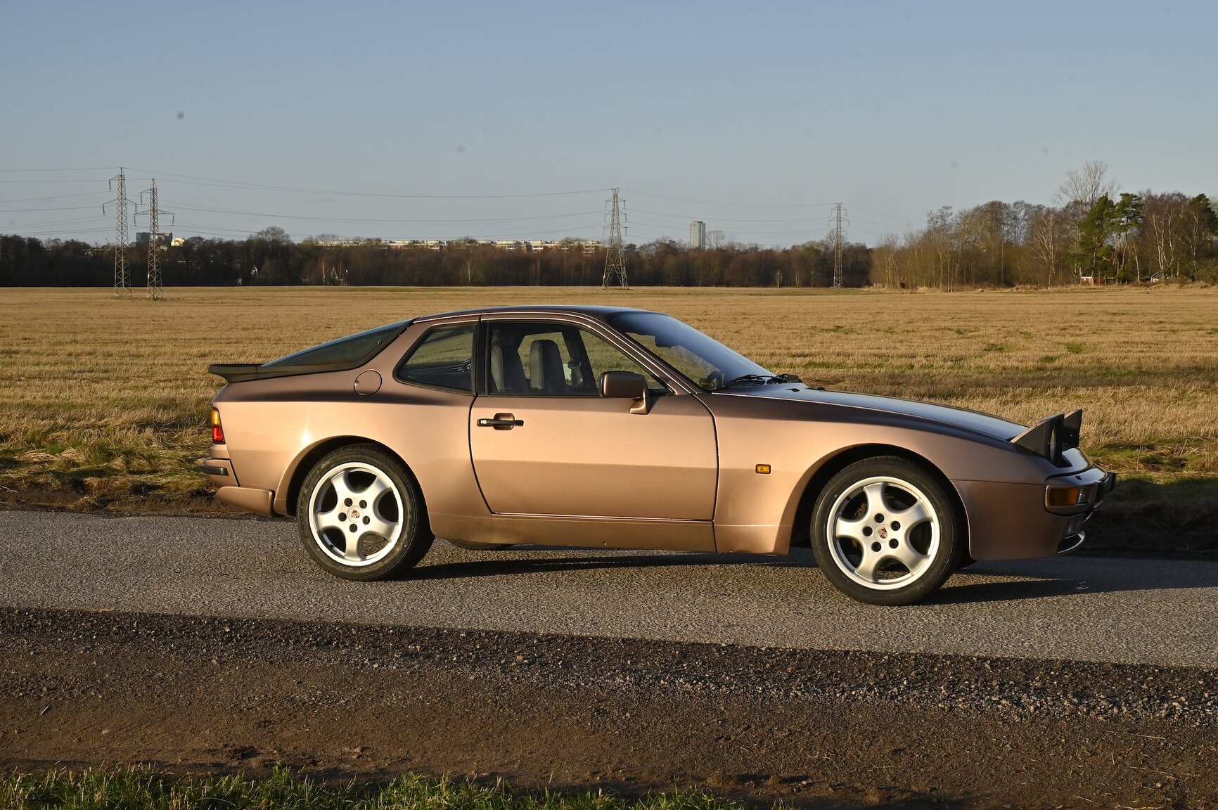 Exteriörbild på 1987 Porsche 944 Automat