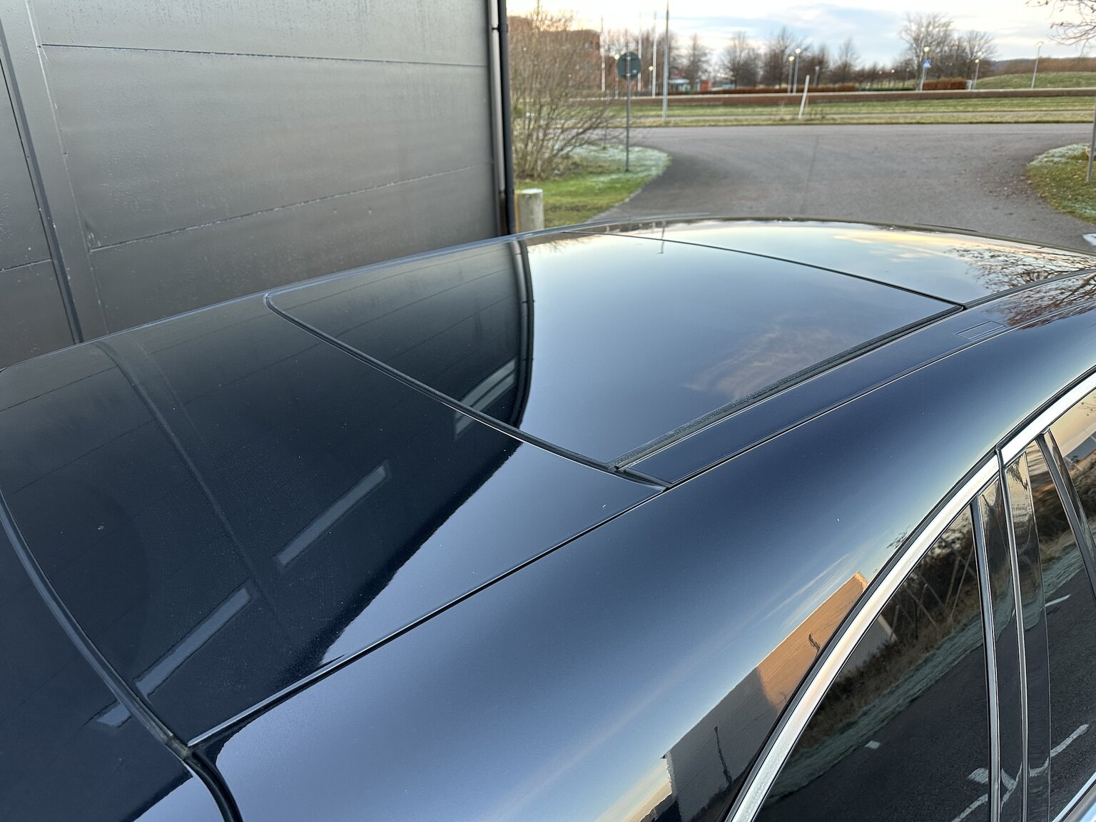 Exteriörbild på 2007 Mercedes-Benz R63 AMG