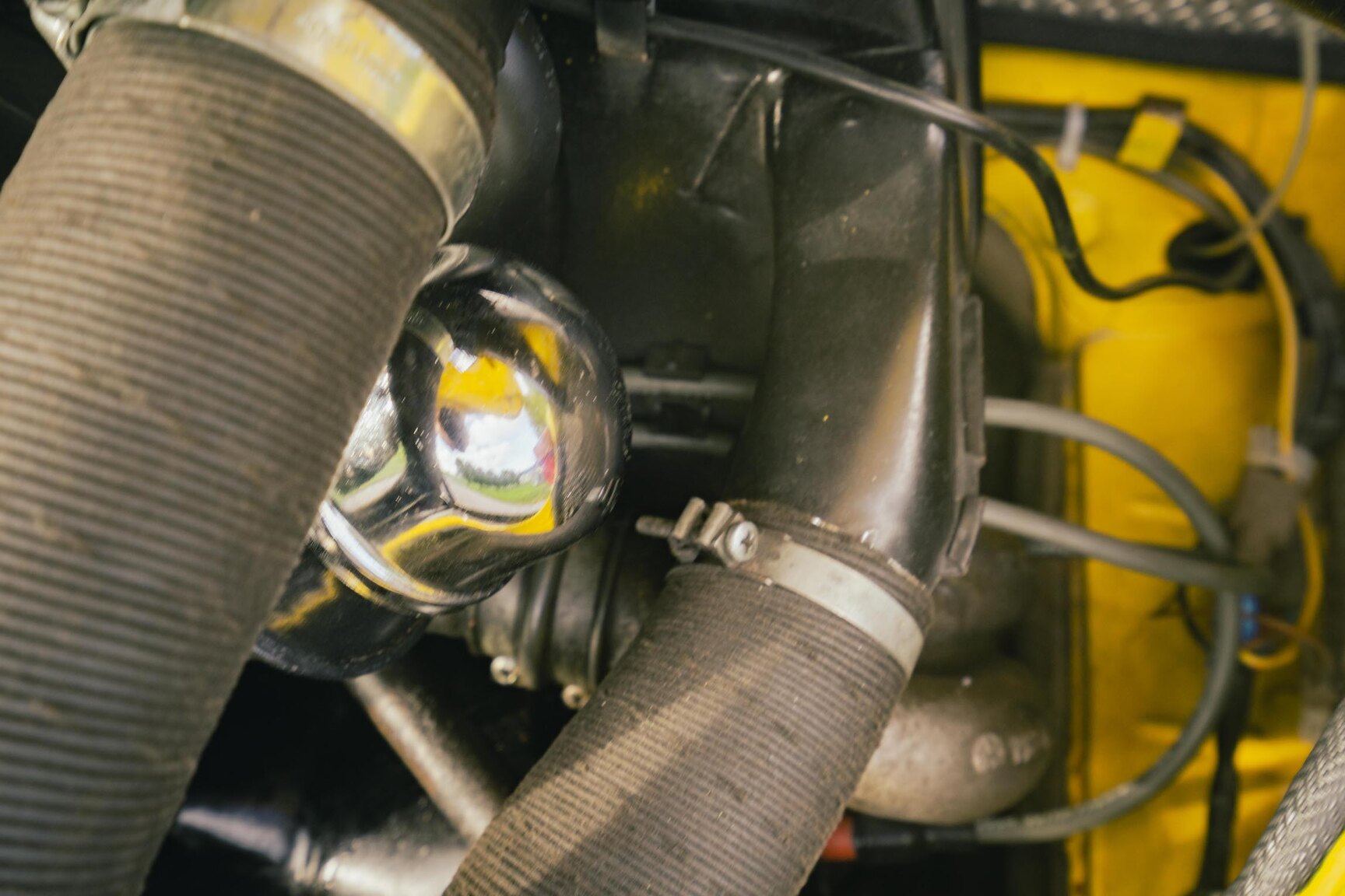 1973 Volkswagen Bubbla Karmann 1303 LS (2), Mekanik