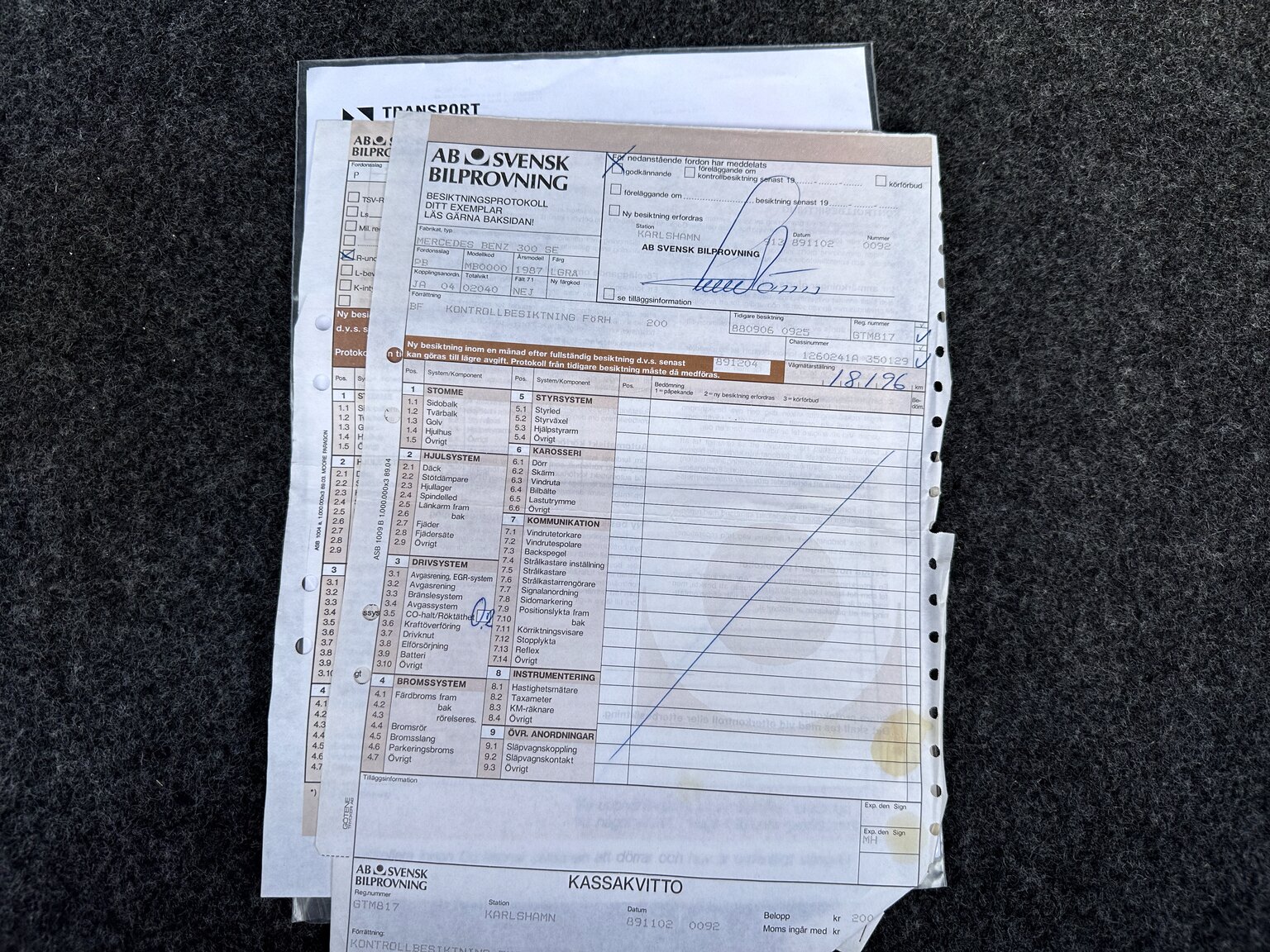 Documentation for 1987 Mercedes 300 SE