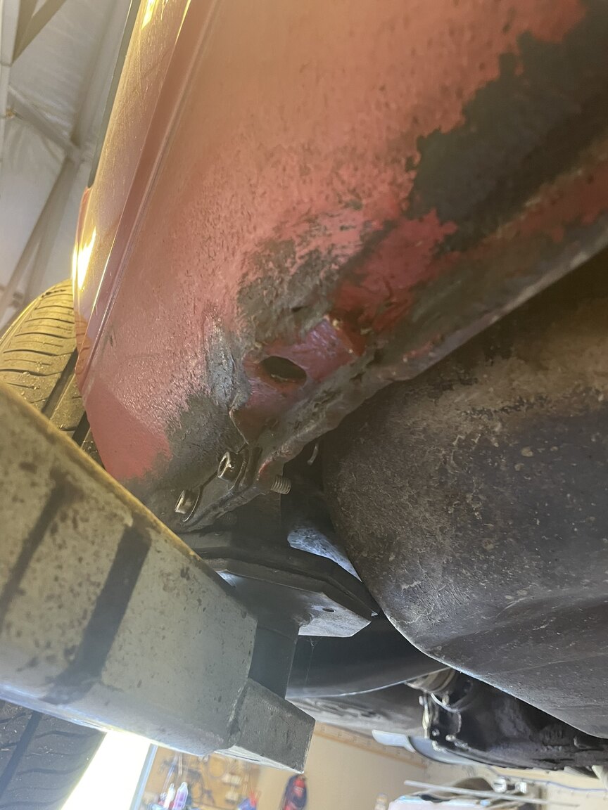 Image of 1987 BMW 320i mechanics