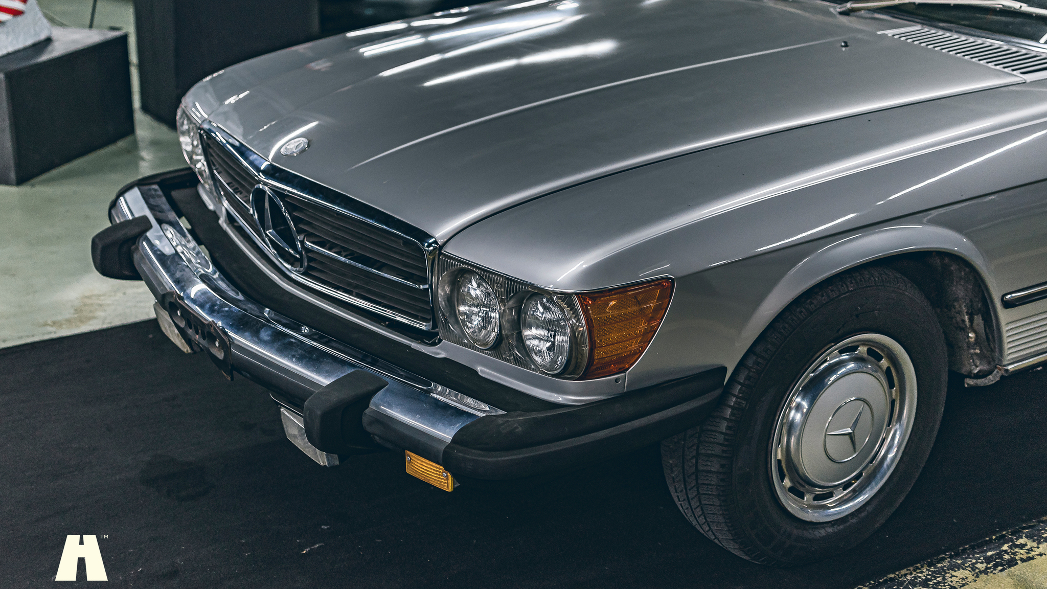 Exteriörbild på 1974 Mercedes SLC450 Project
