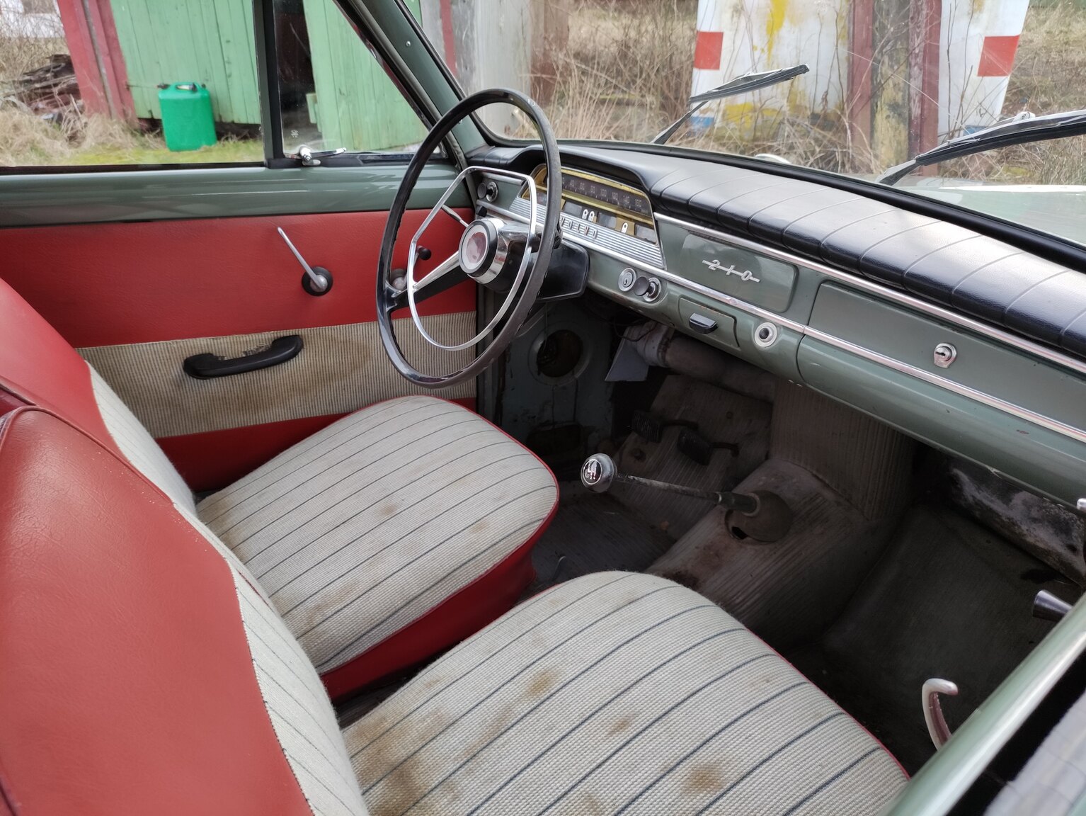 Interior image of 1960 Volvo P210 Duett
