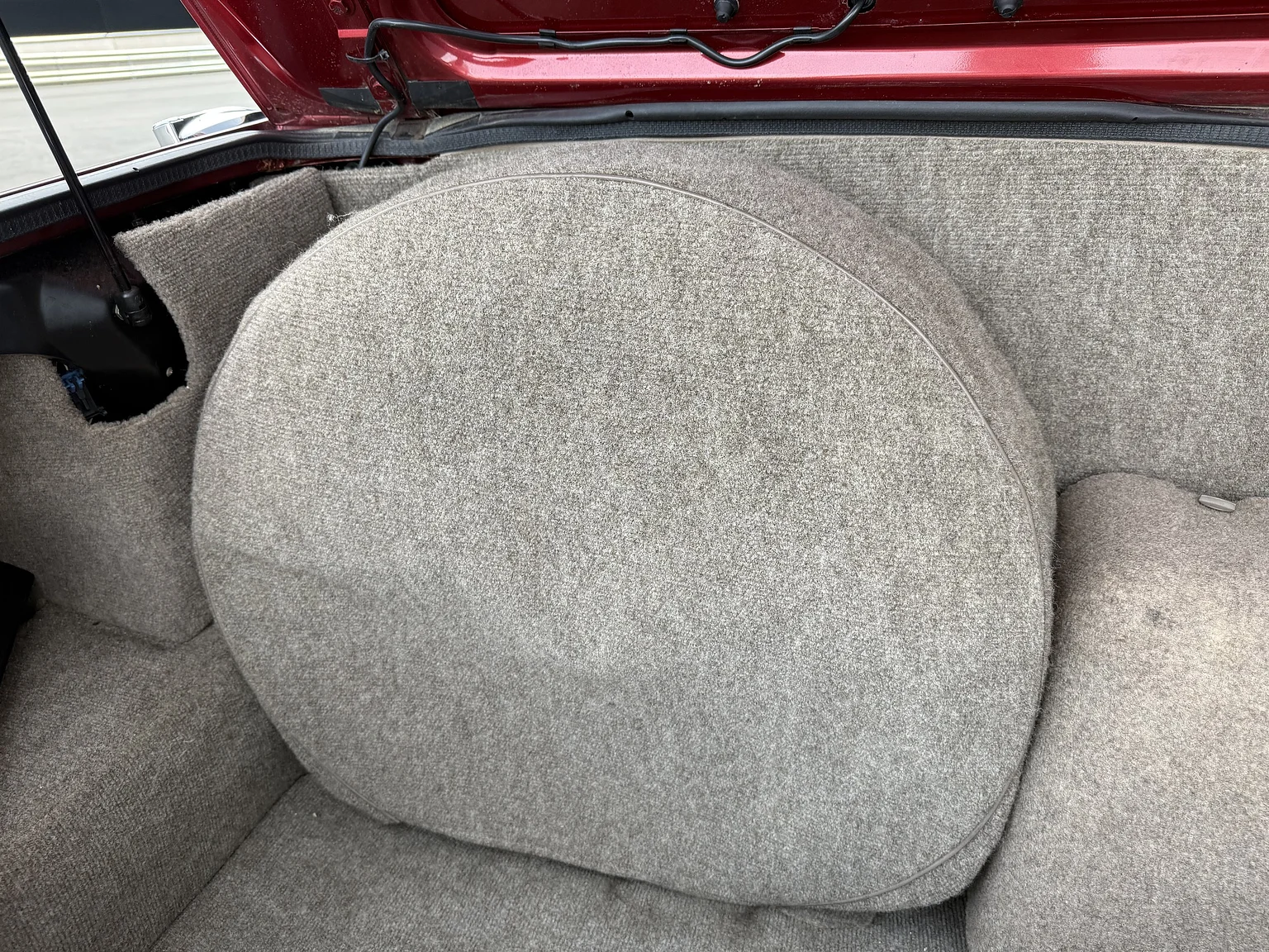 Interior image of 1993 Jaguar XjS Cabriolet (34)