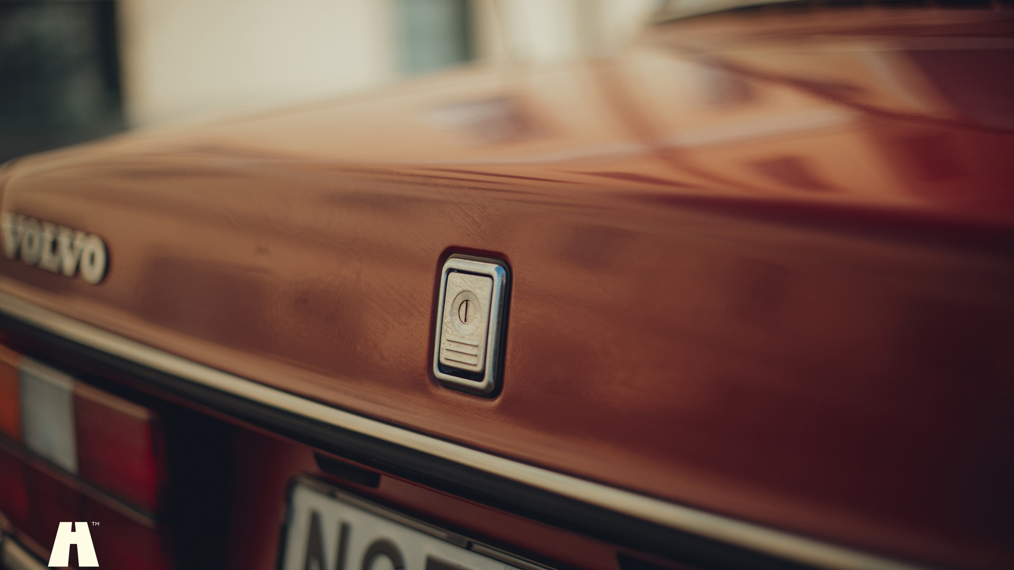 Exterior image of 1988 Volvo 240 GL (22)