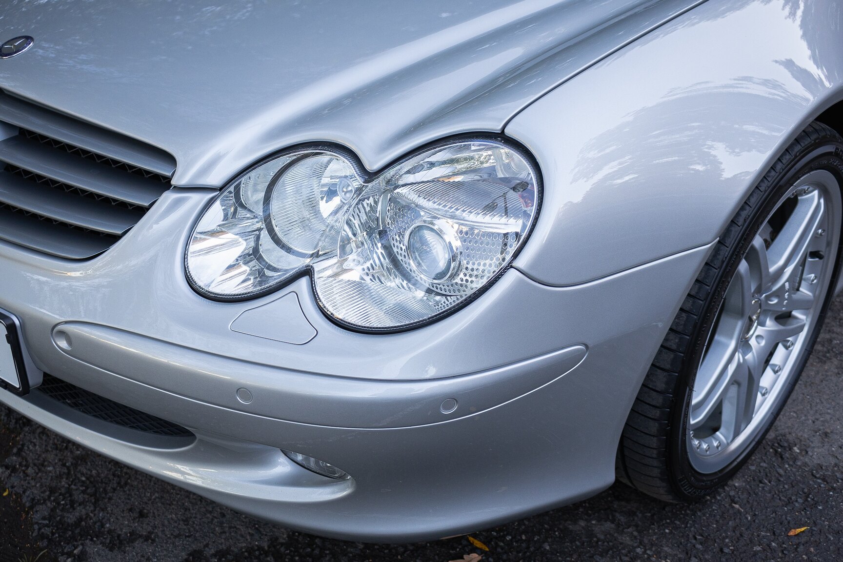 Exteriörbild på 2002 Mercedes-Benz SL 500