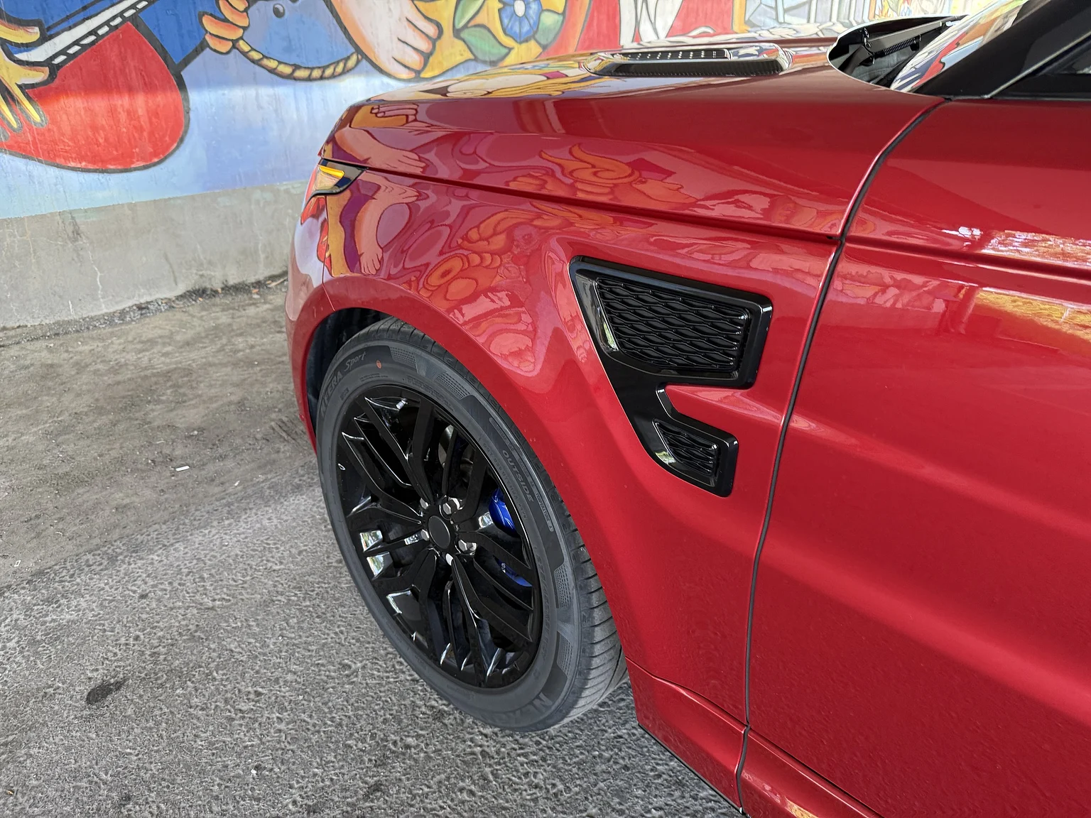 Aussenfoto 2017 Range Rover Sport SVR (74)