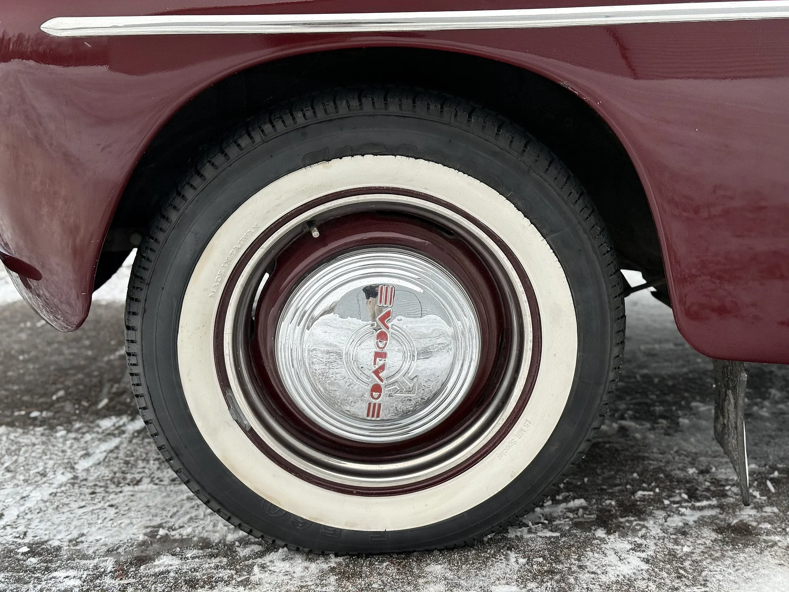 Exterior image of 1953 Volvo PV444ES (46)