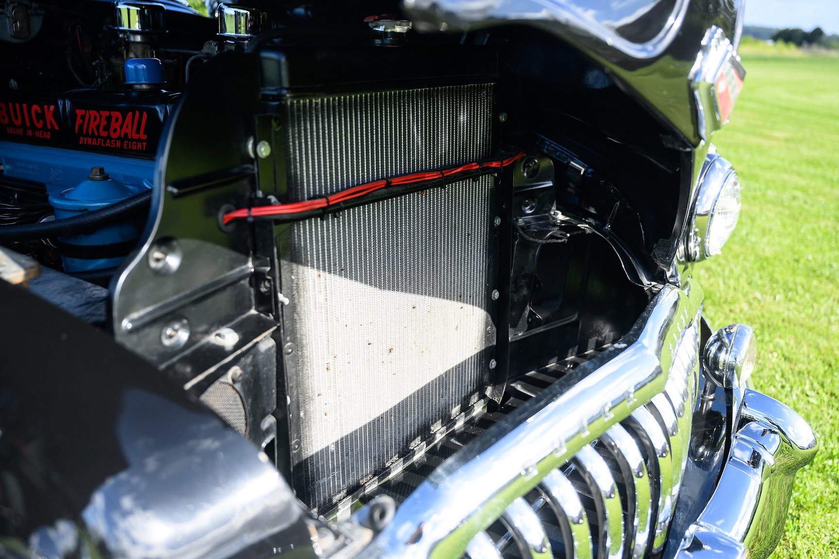Image of 1949 Buick Eight Roadmaster mechanics