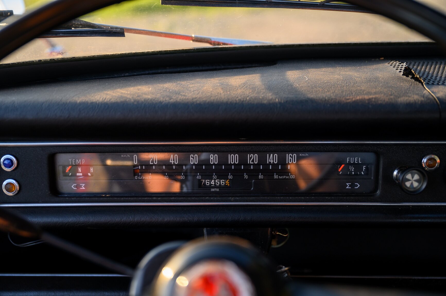 Interior image of 1970 BMC Morris 1300 MKII