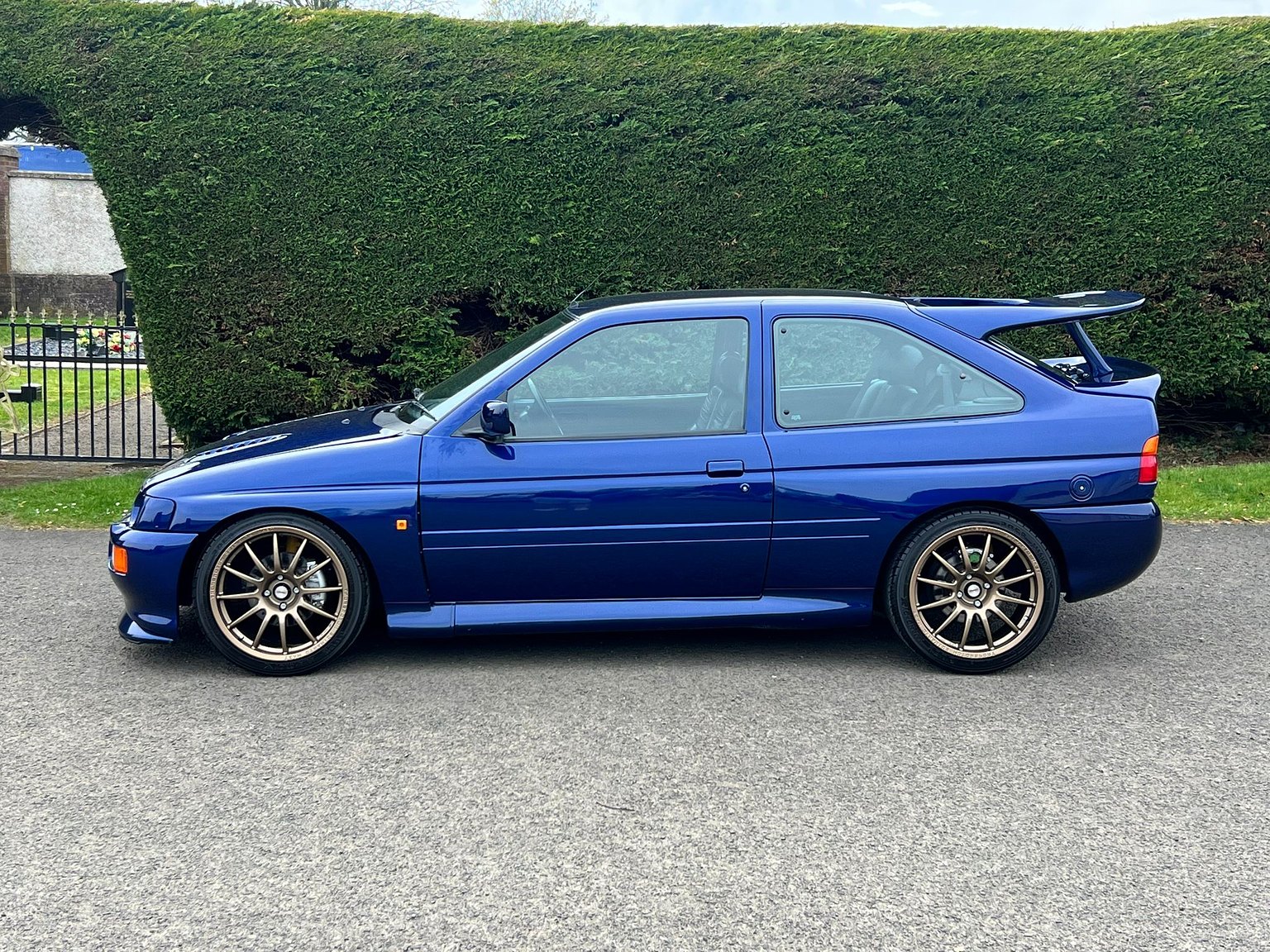 Exteriörbild på 1993 Ford Escort RS Cosworth "Big Turbo"