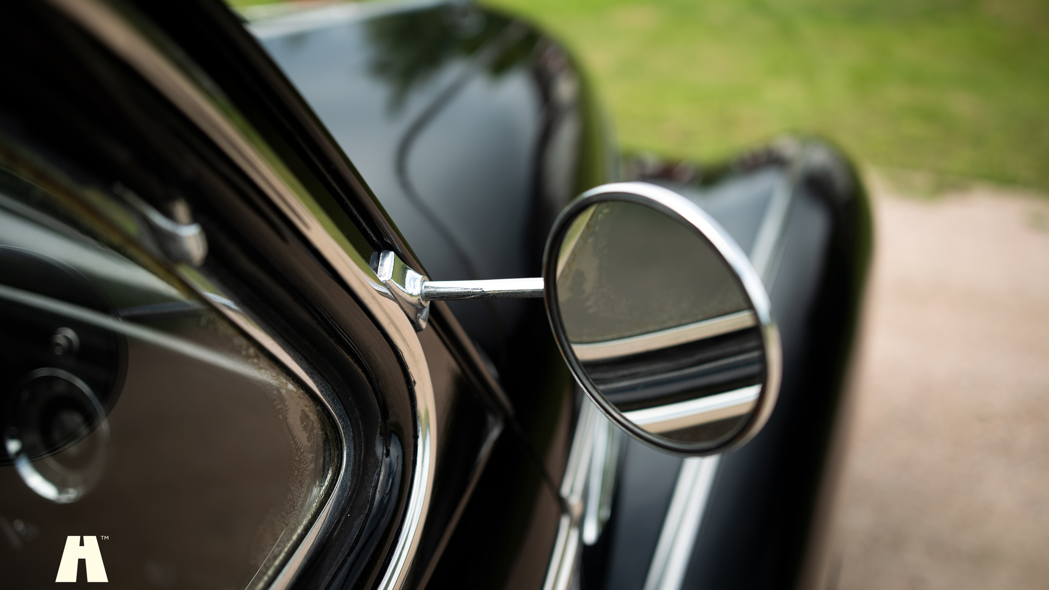 Exterior image of 1949 Buick Super Eight (49)