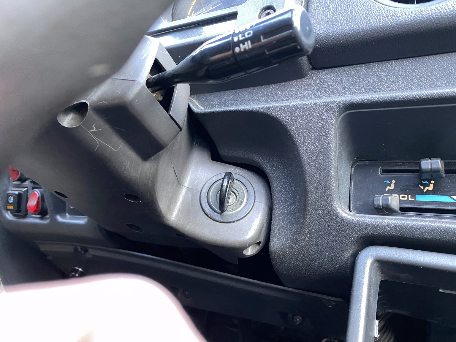 Innenraumfoto von 1987 Suzuki SJ413 long
