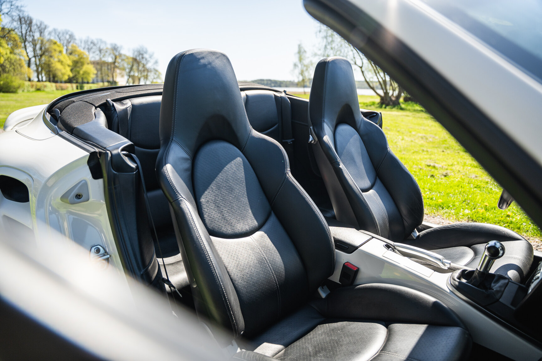 Innenraumfoto von 2008 Porsche 911 Turbo Cabriolet (7)