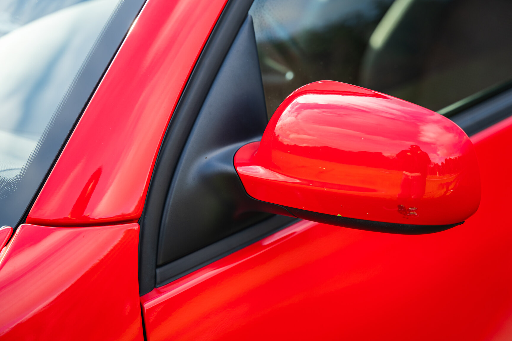 Exterior image of 2001 VW Lupo GTI
