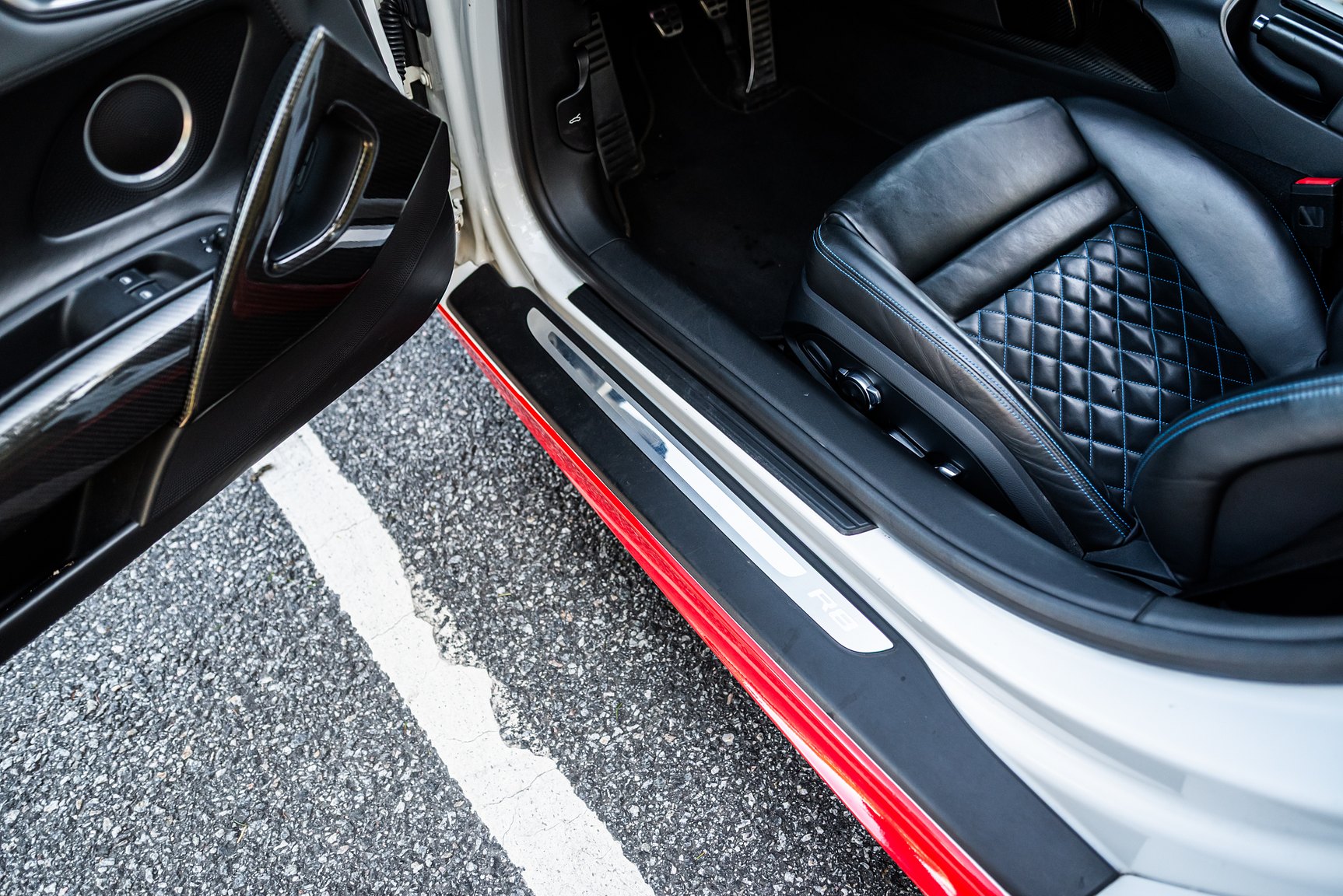 Interior image of 2008 Audi R8 4.2 V8 Turbo Manuell
