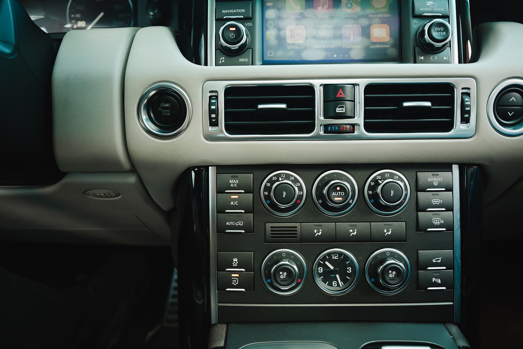Interior image of 2012 Range Rover 4.4 TDV8 Westminster 