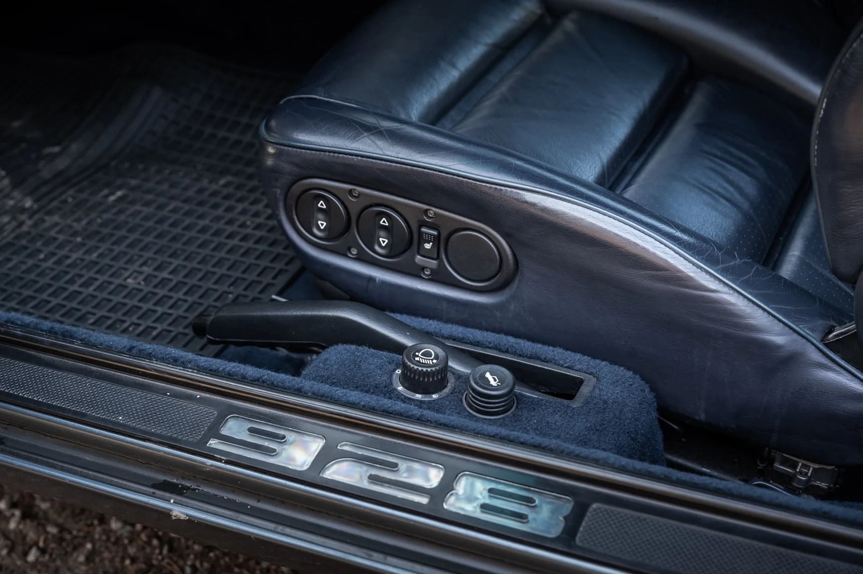 Interiörbild 1988 Porsche 928 S4 (9)