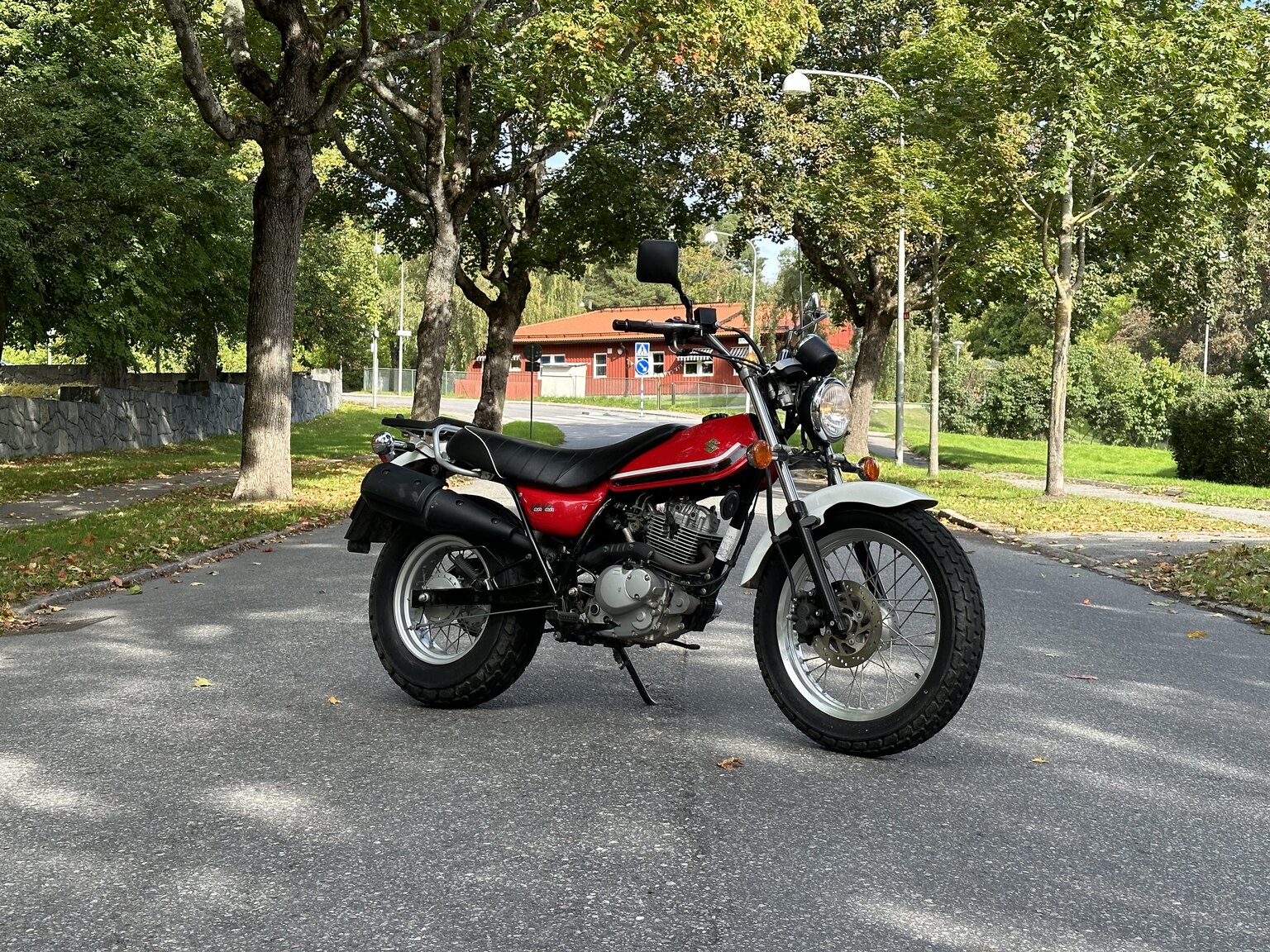 Exteriörbild på 2013 Suzuki RV125 Van Van