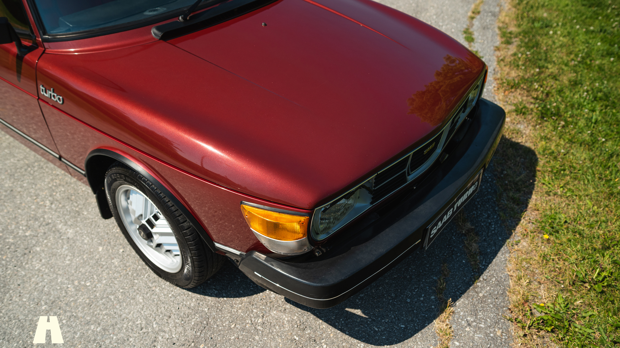 Exterior image of 1980 Saab 99 Turbo unikum