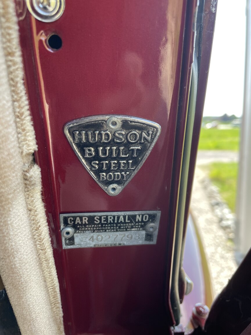 Interior image of 1940 Hudson Modell 40 Traveller Brougham 