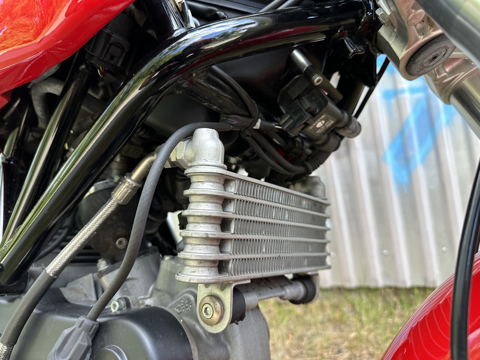 Exteriörbild på 2006 Ducati 1000 GT (69)