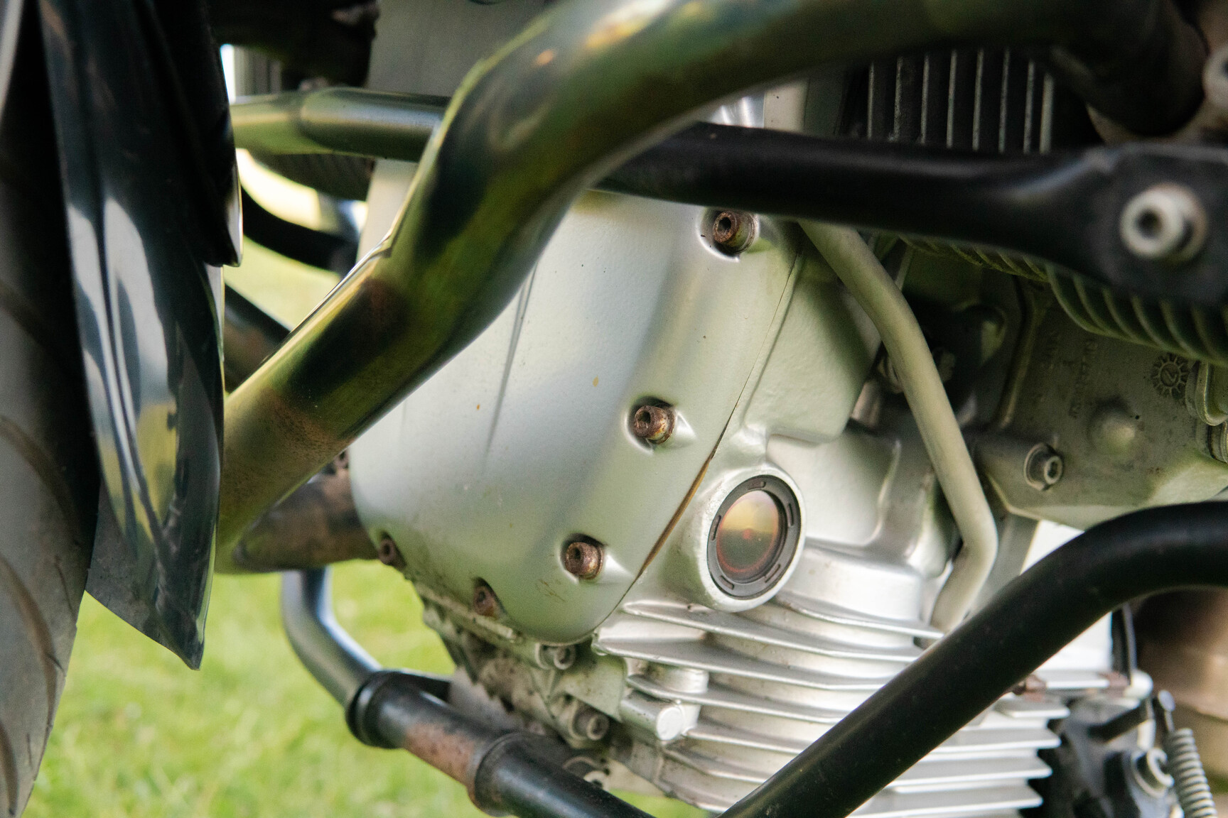 Image of 1998 BMW R1100R mechanics
