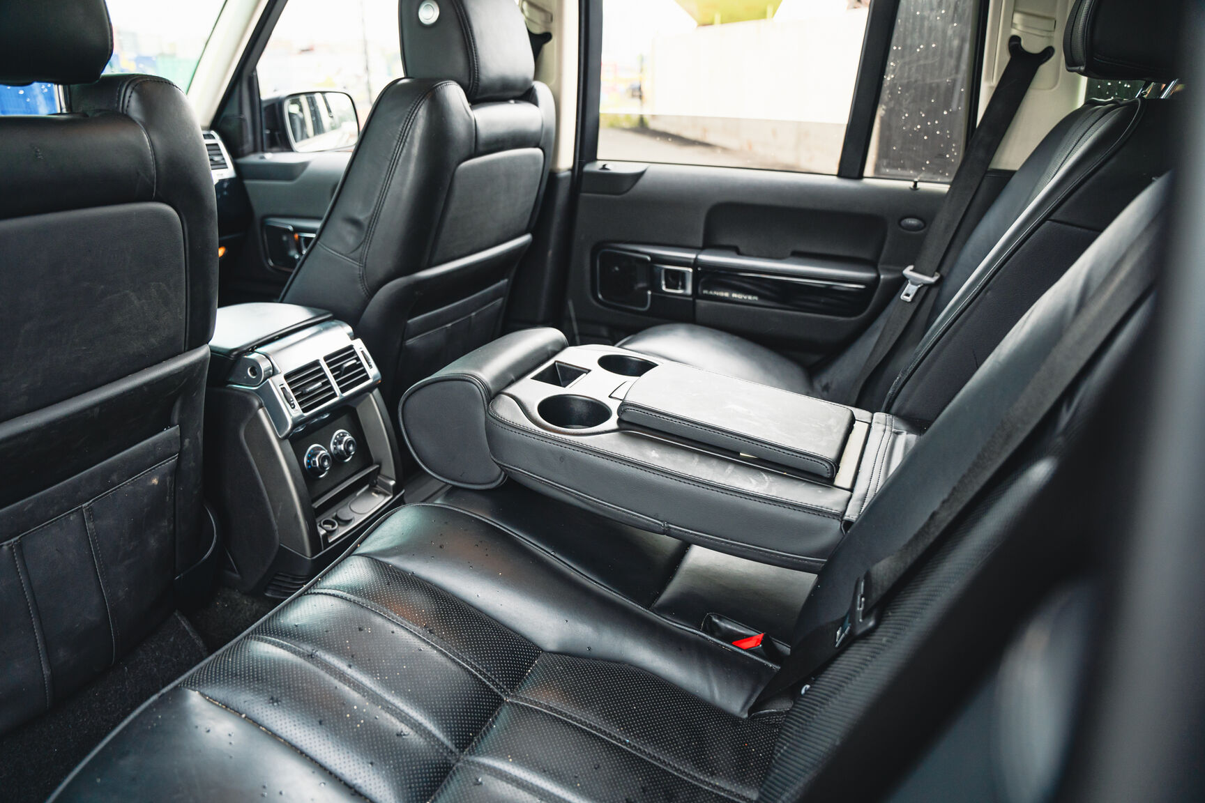 Innenraumfoto von 2012 Range Rover TDV8 Vouge